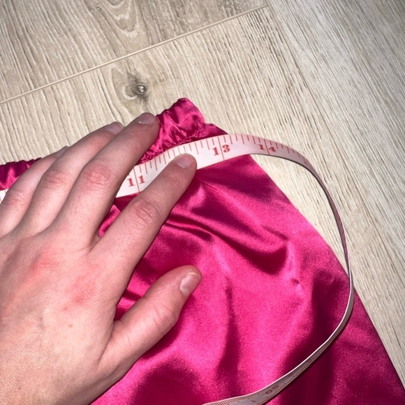 Satin Hot Pink Pajama Bridesmaid set short sleeve top and shorts Medium - Picture 10 of 12